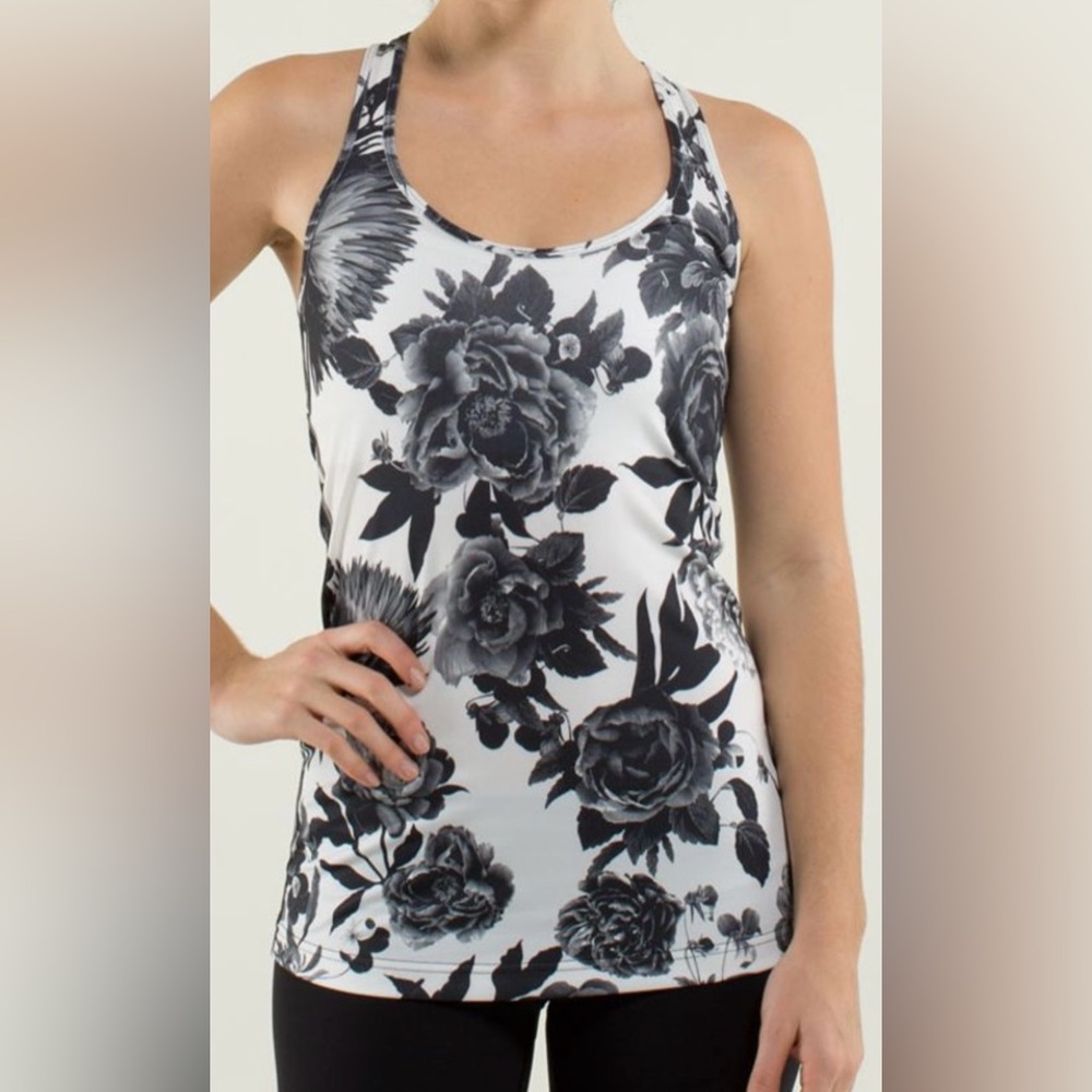 Floral Print Women's Tank Top - Picture 3 of 9